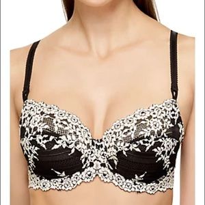 Wacoal Lace Underwire Bra